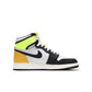 JORDAN 1 RETRO HIGH WHITE BLACK VOLT UNIVERSITY GOLD