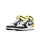 JORDAN 1 RETRO HIGH WHITE BLACK VOLT UNIVERSITY GOLD