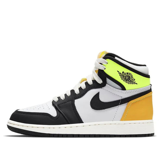 JORDAN 1 RETRO HIGH WHITE BLACK VOLT UNIVERSITY GOLD